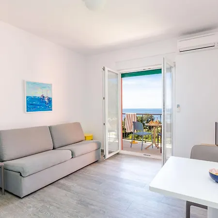 Apartment Luka's - 